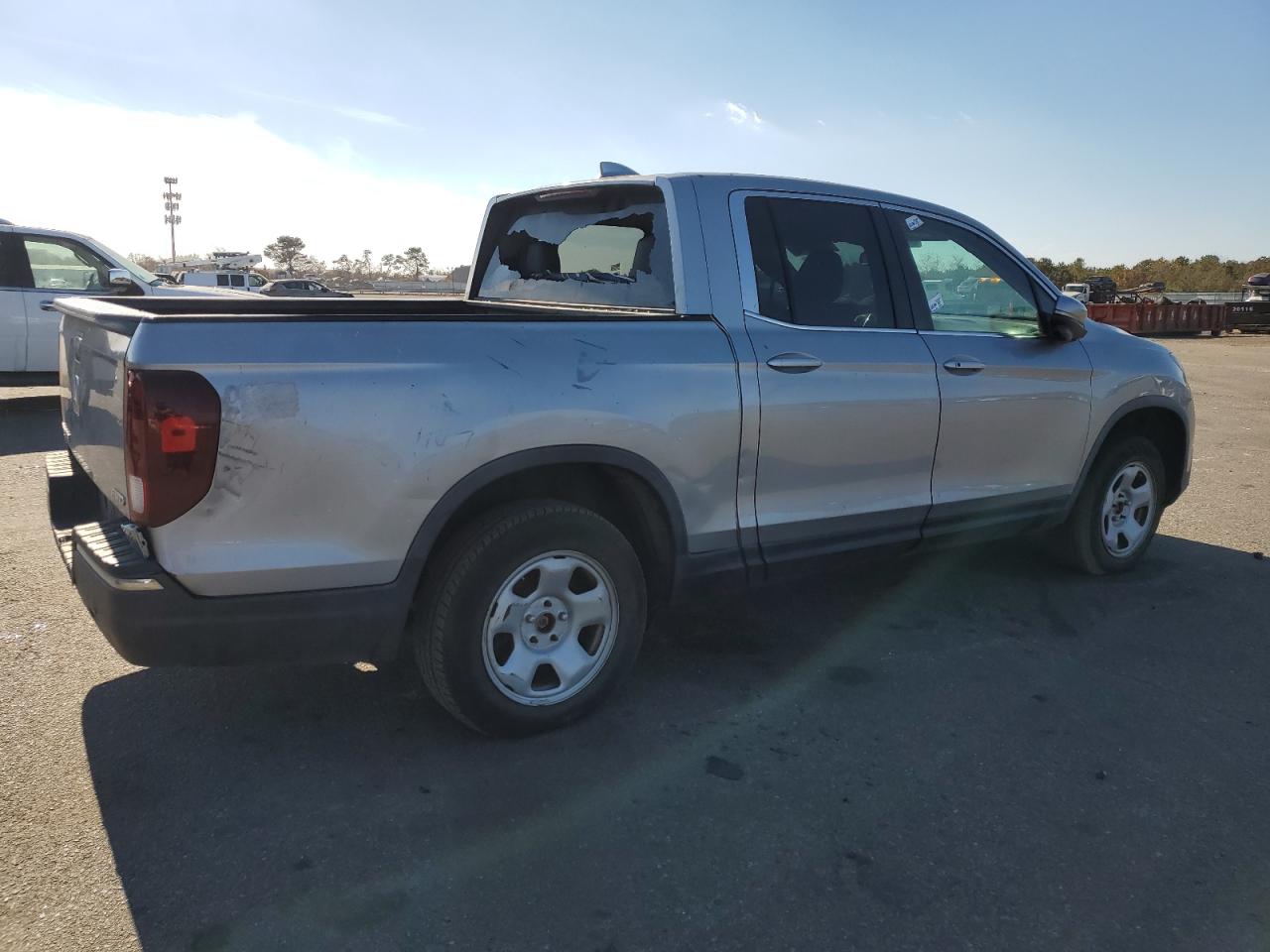 2018 Honda Ridgeline Rtl VIN: 5FPYK3F69JB004102 Lot: 77747454