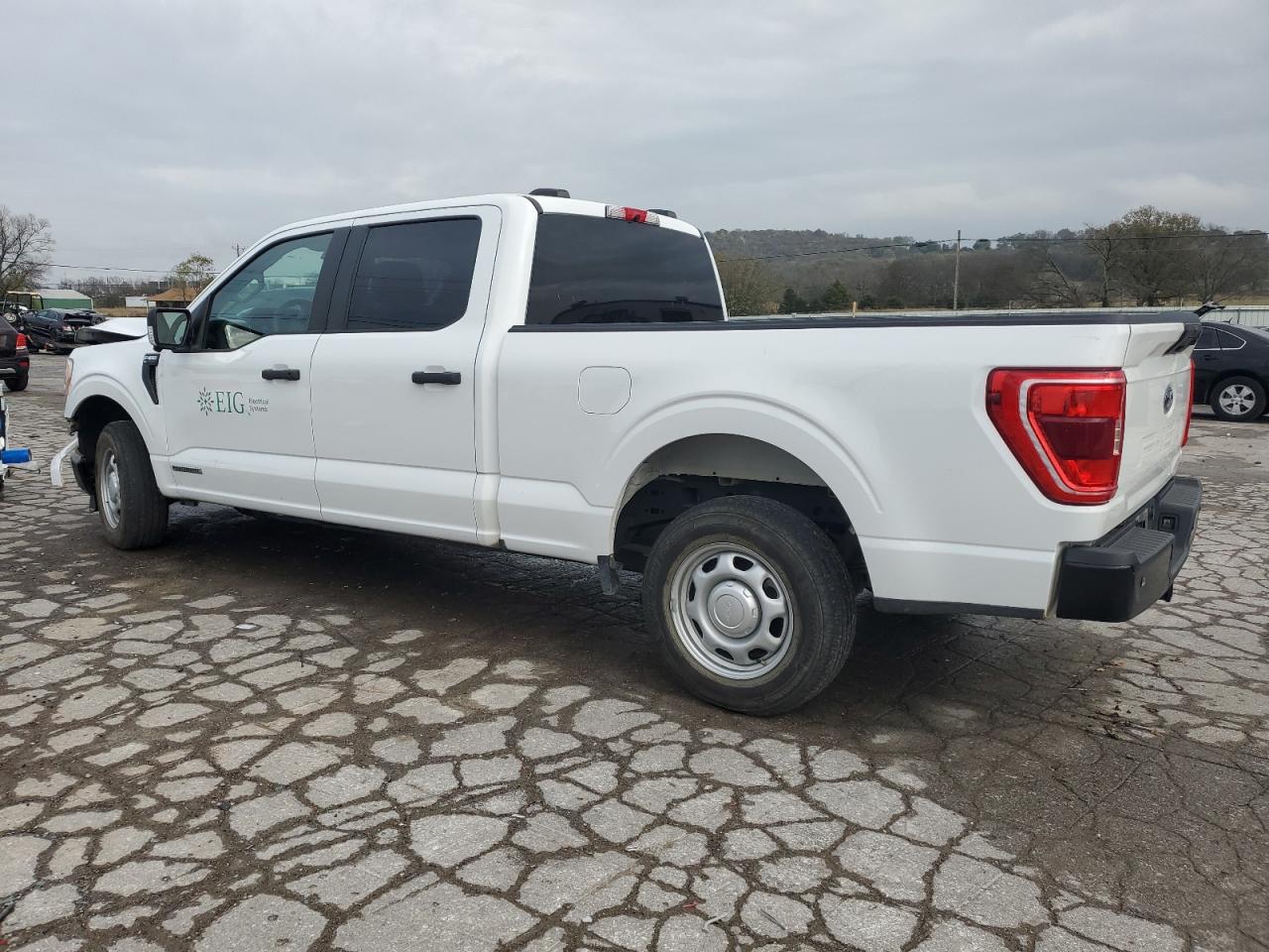 2022 Ford F-150 - Image 2