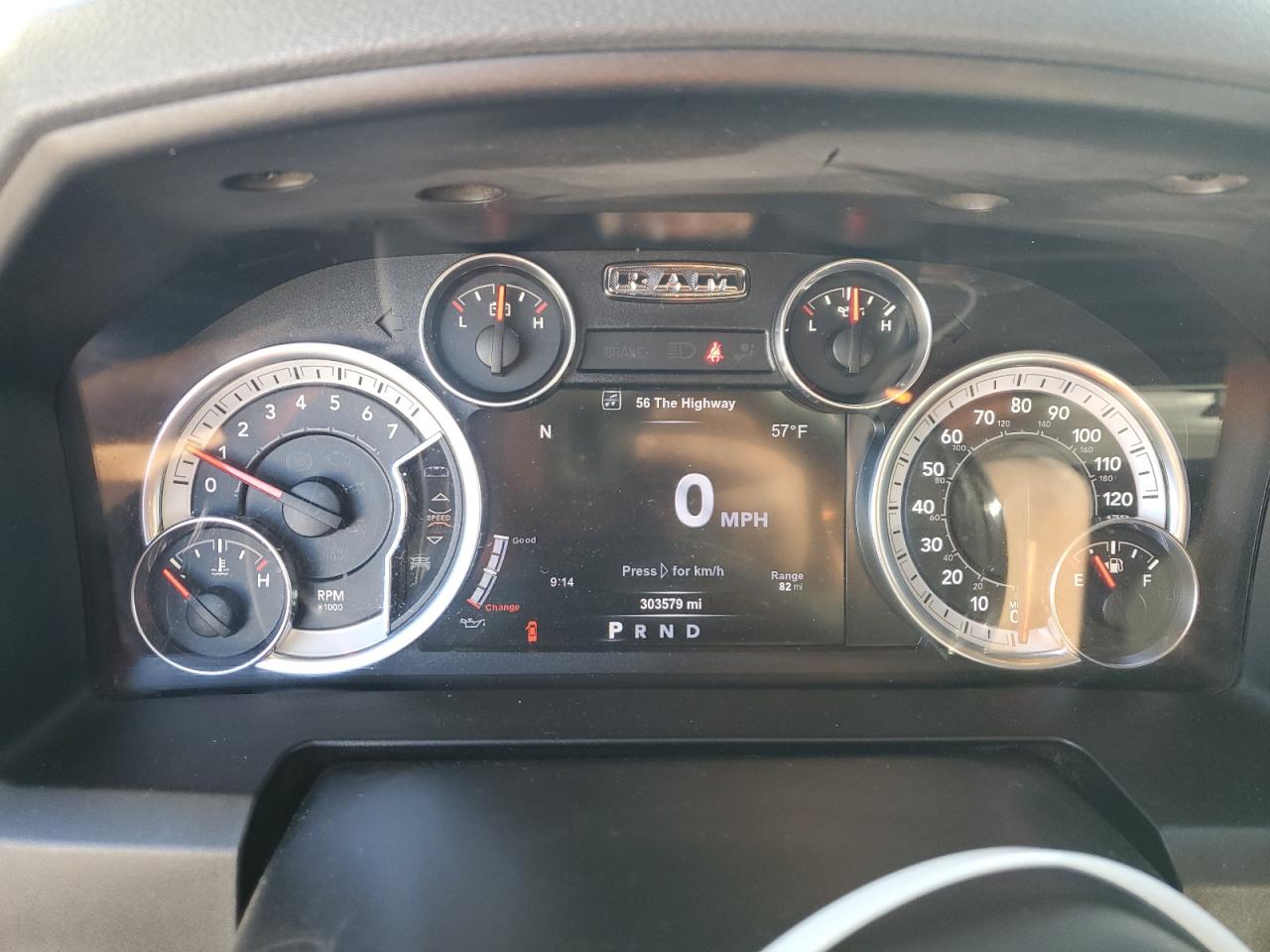 2017 RAM 1500 - Image 9