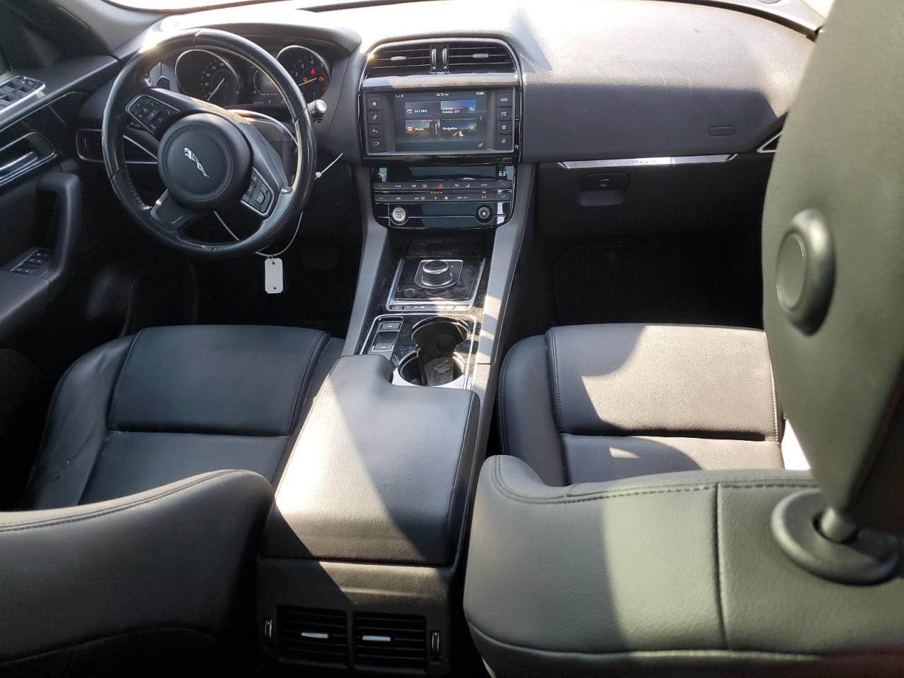 2017 Jaguar F-Pace - Image 8