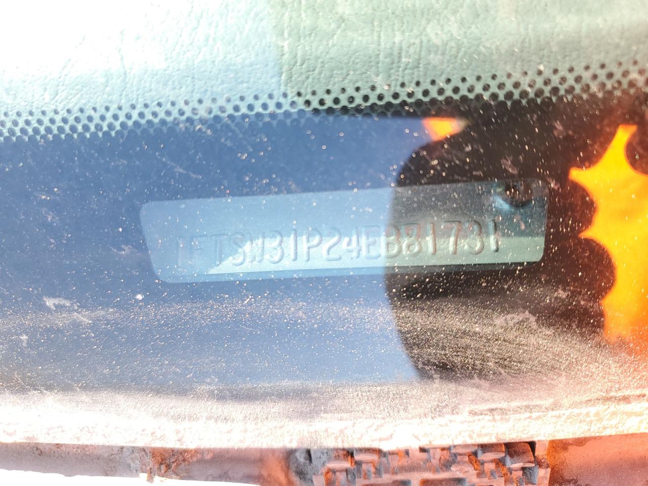 2004 Ford F350 - Image 12