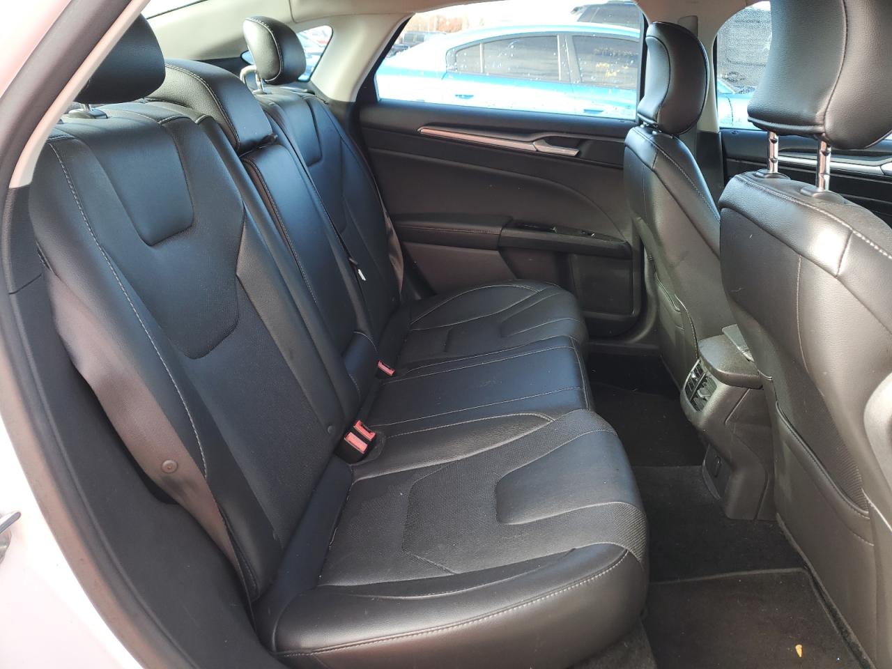 2015 Ford Fusion - Image 10