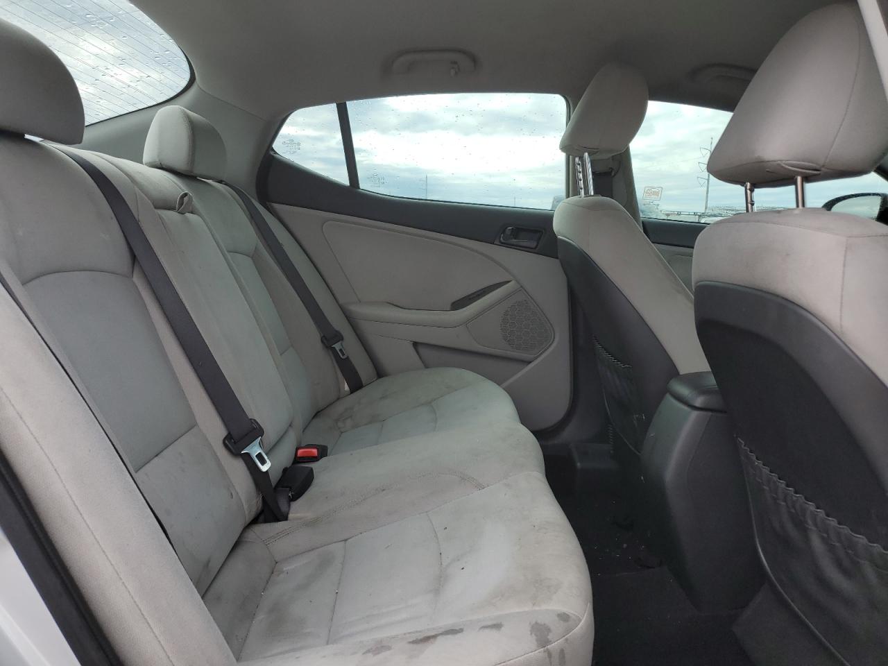 2014 Kia Optima - Image 11
