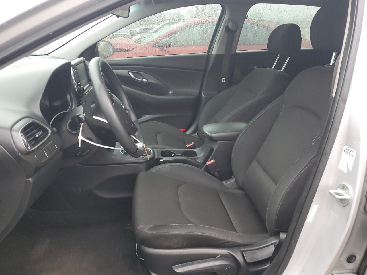 2018 Hyundai Elantra - Image 7