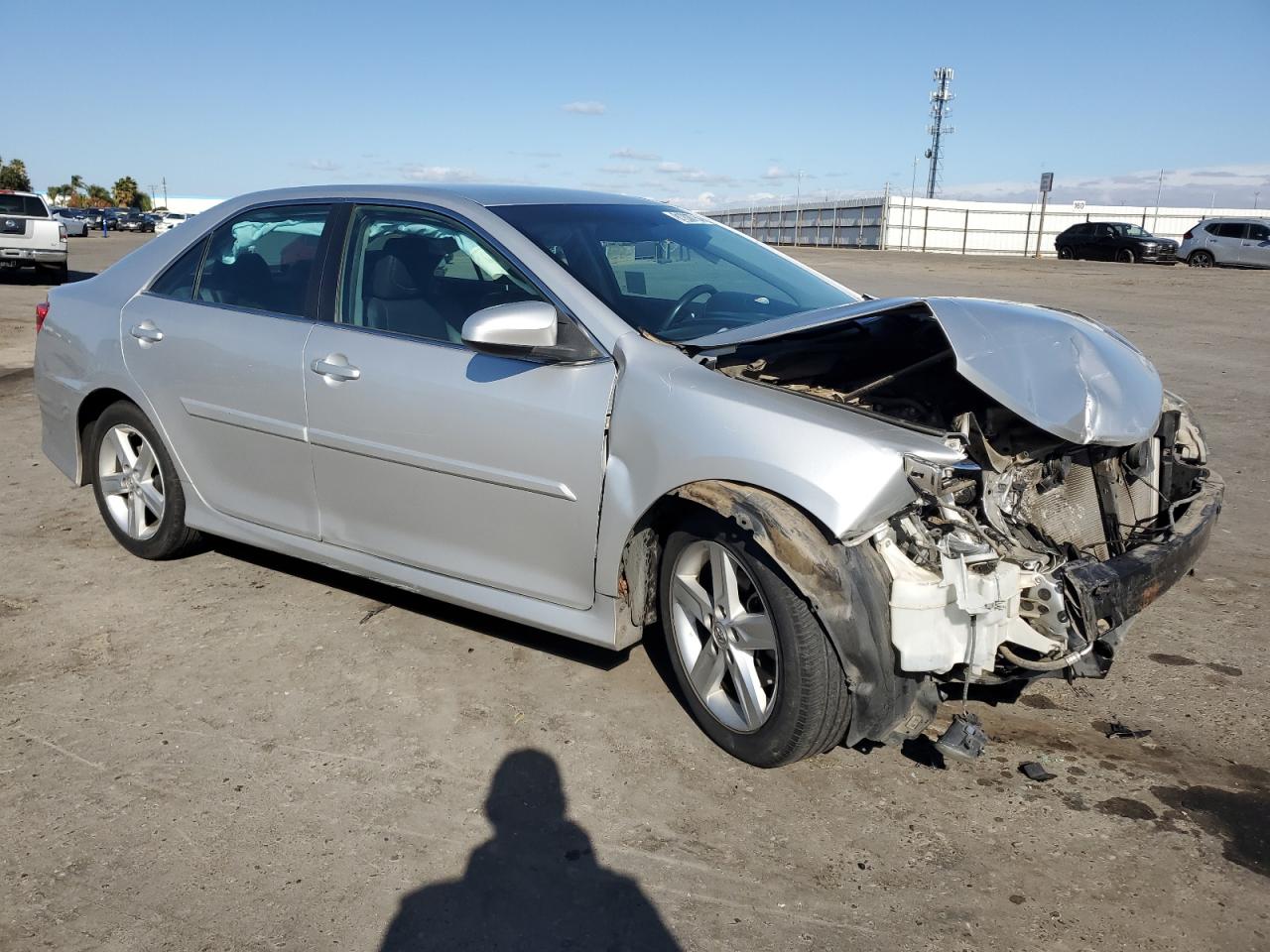 2014 Toyota Camry - Image 4