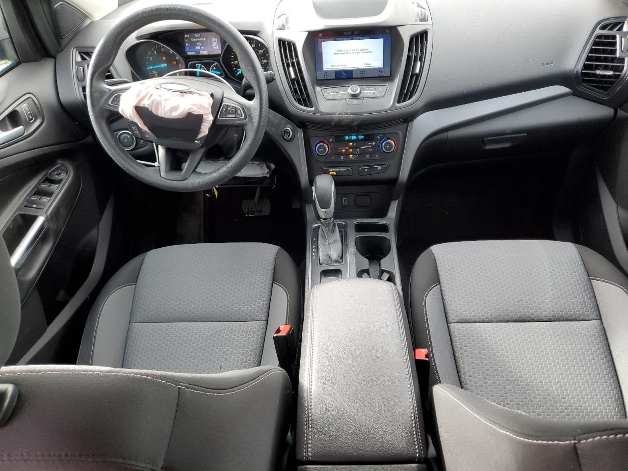 2019 Ford Escape - Image 8