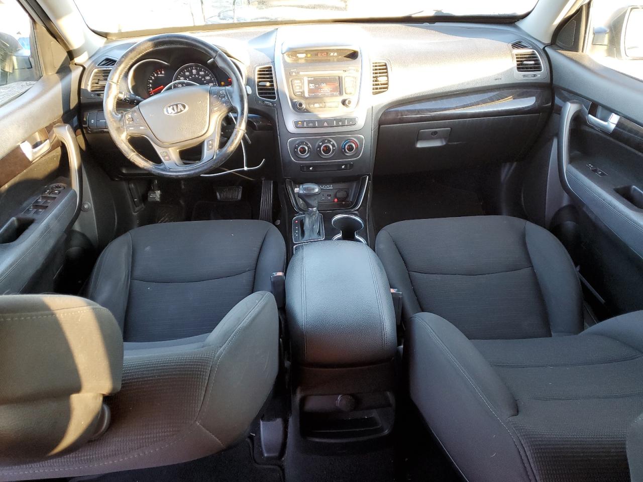 2014 Kia Sorento - Image 8
