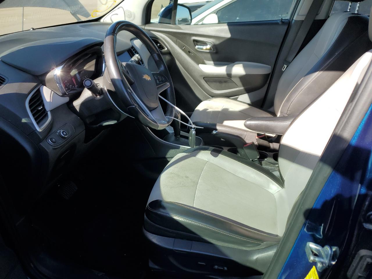2020 Chevrolet Trax 1Lt VIN: 3GNCJLSB1LL228940 Lot: 79999454