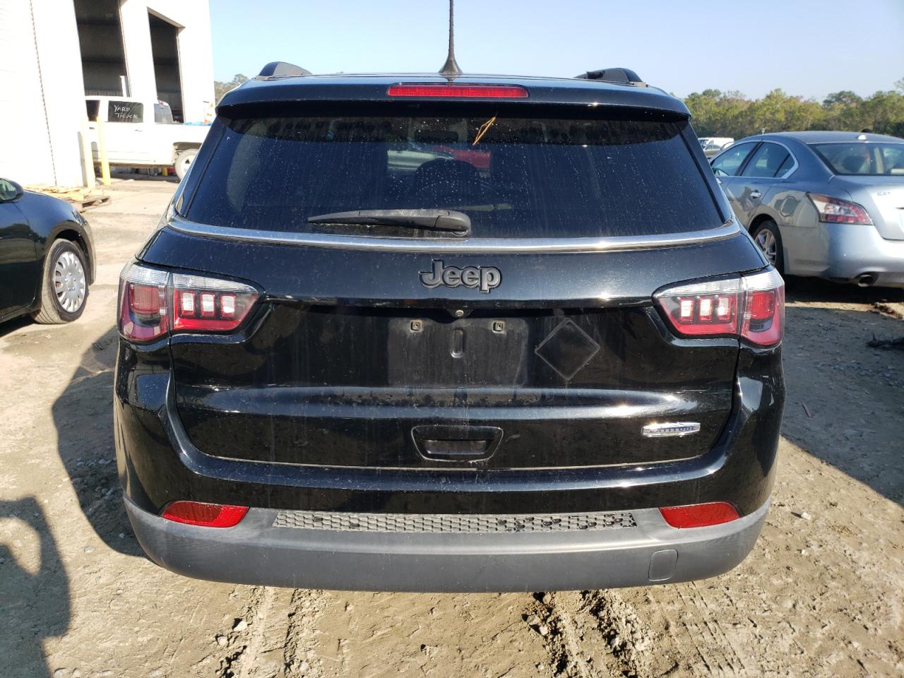 2019 Jeep Compass - Image 6