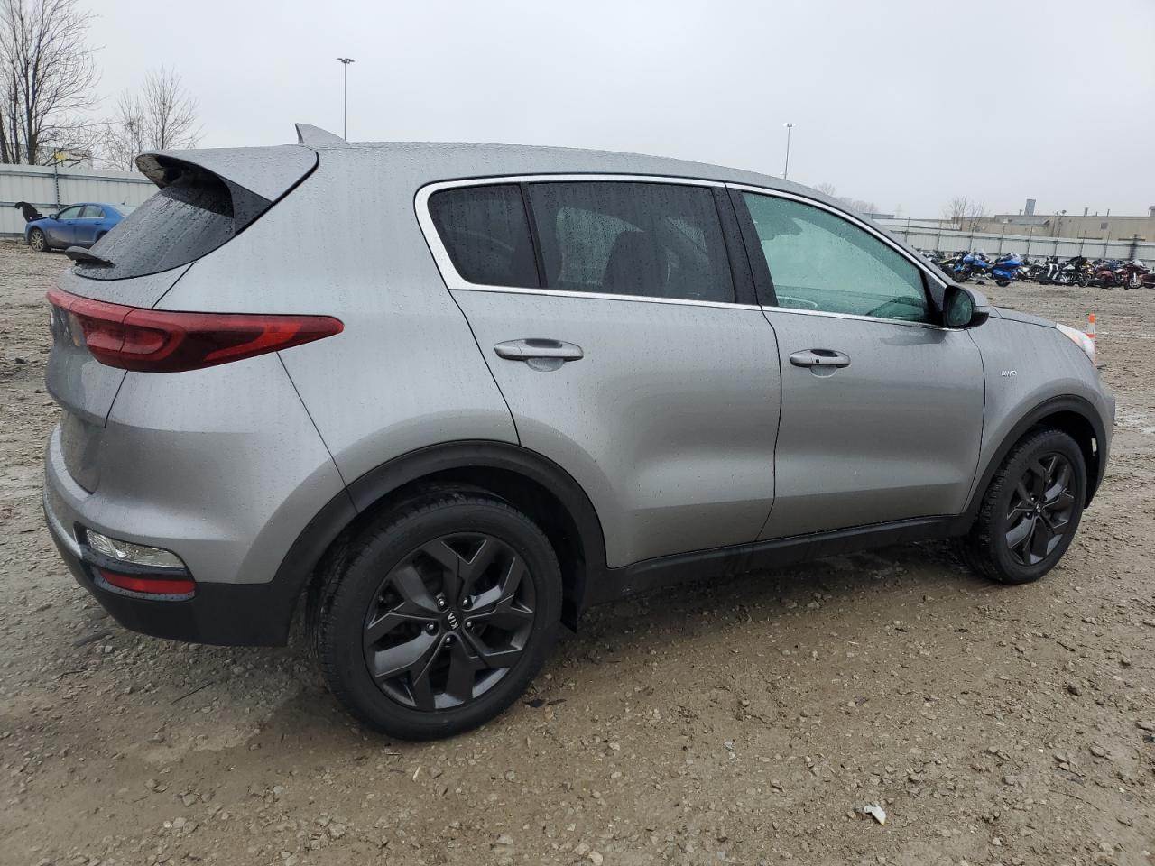 2022 Kia Sportage - Image 3