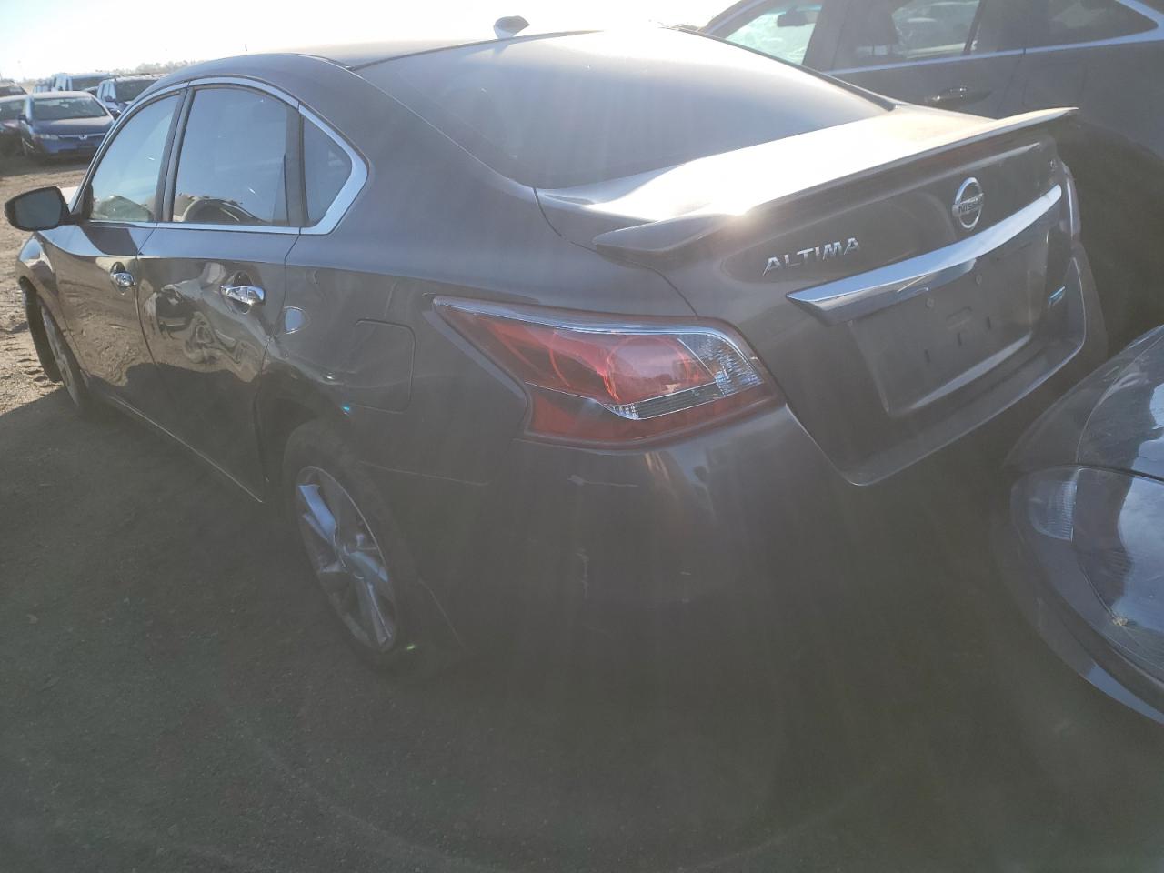 2013 Nissan Altima - Image 2