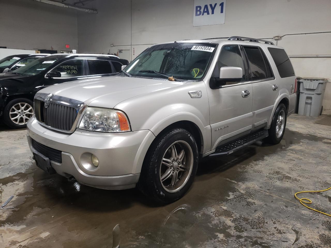 Lincoln Navigator