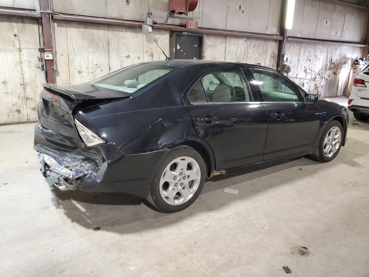 2010 Ford Fusion - Image 3