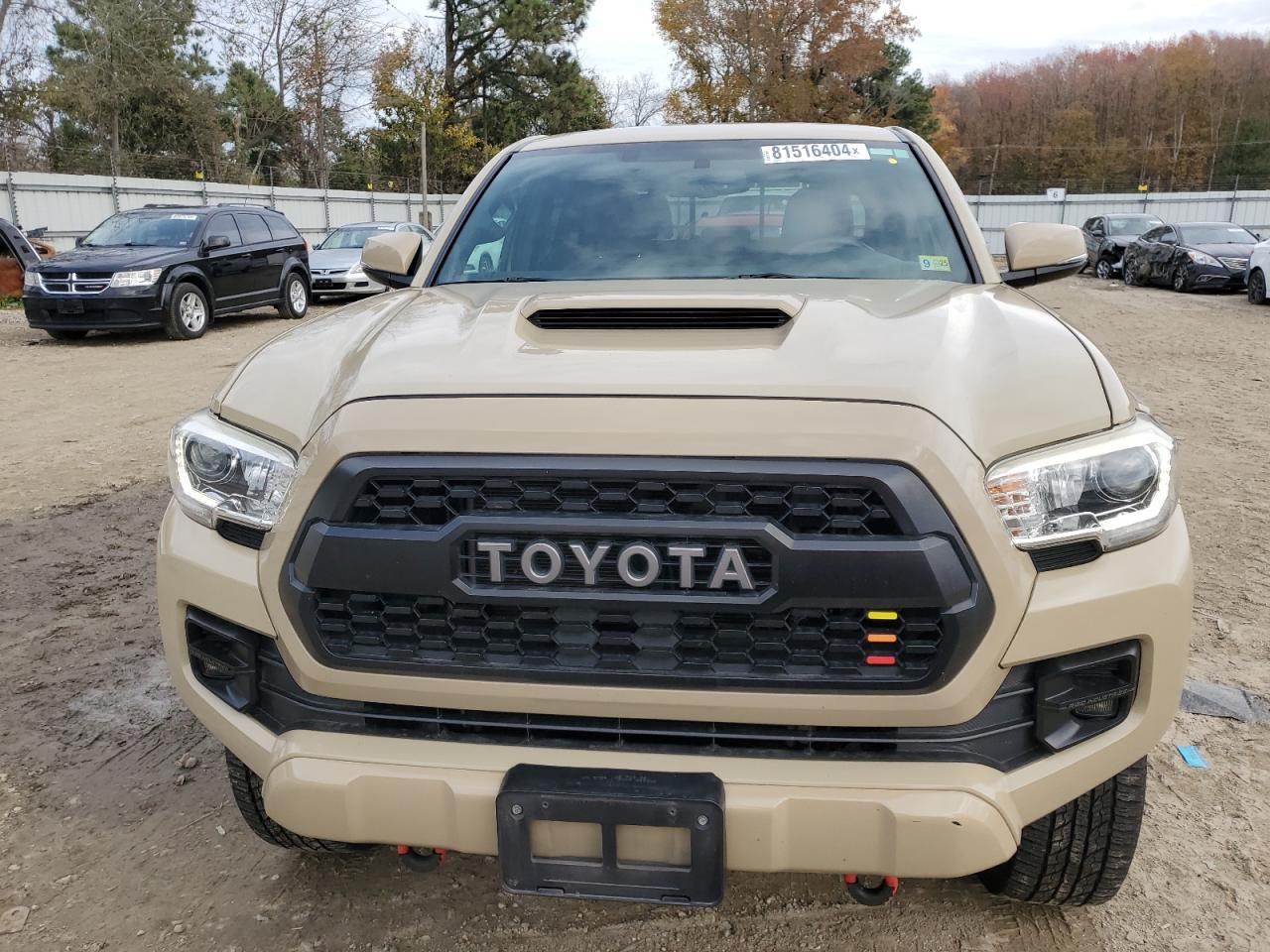 2017 Toyota Tacoma - Image 5