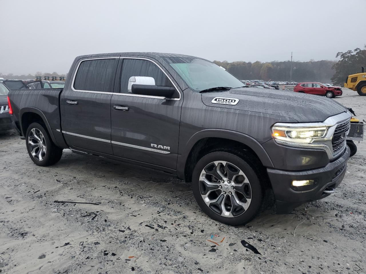 2019 RAM 1500 - Image 4