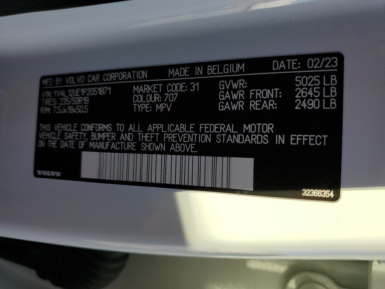 2023 Volvo XC40 - Image 15