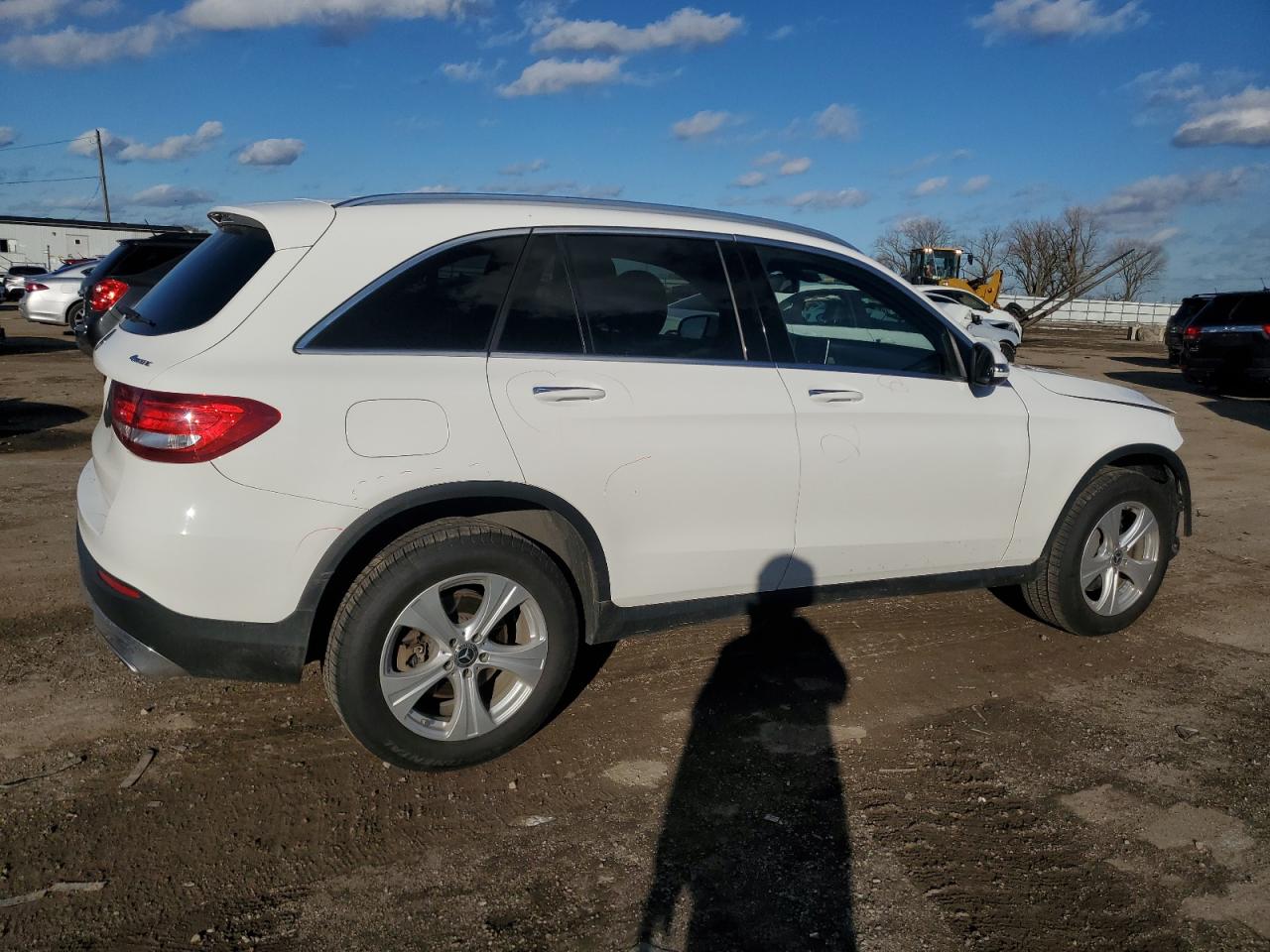 2017 Mercedes-Benz GLC - Image 3