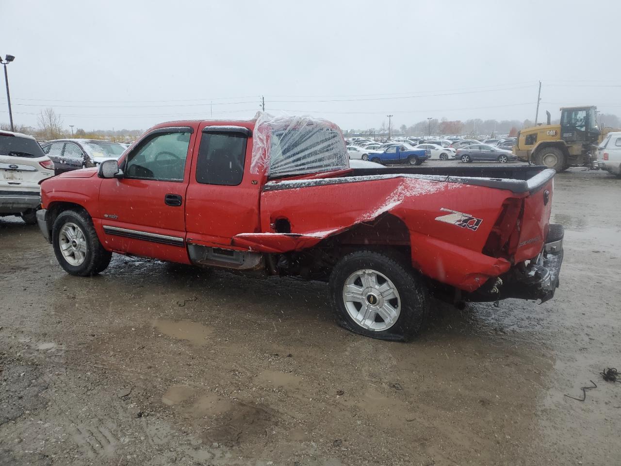 2000 Chevrolet Silverado - Image 2