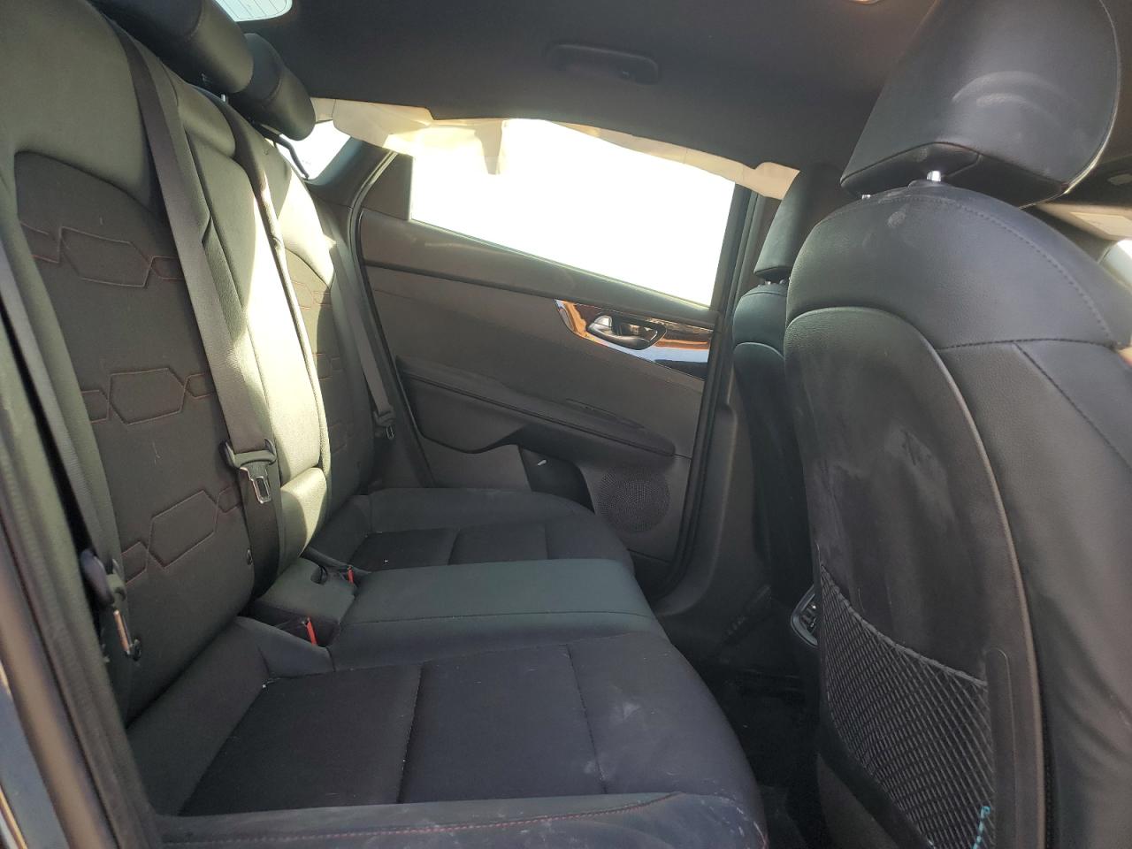 2021 Kia Forte - Image 10