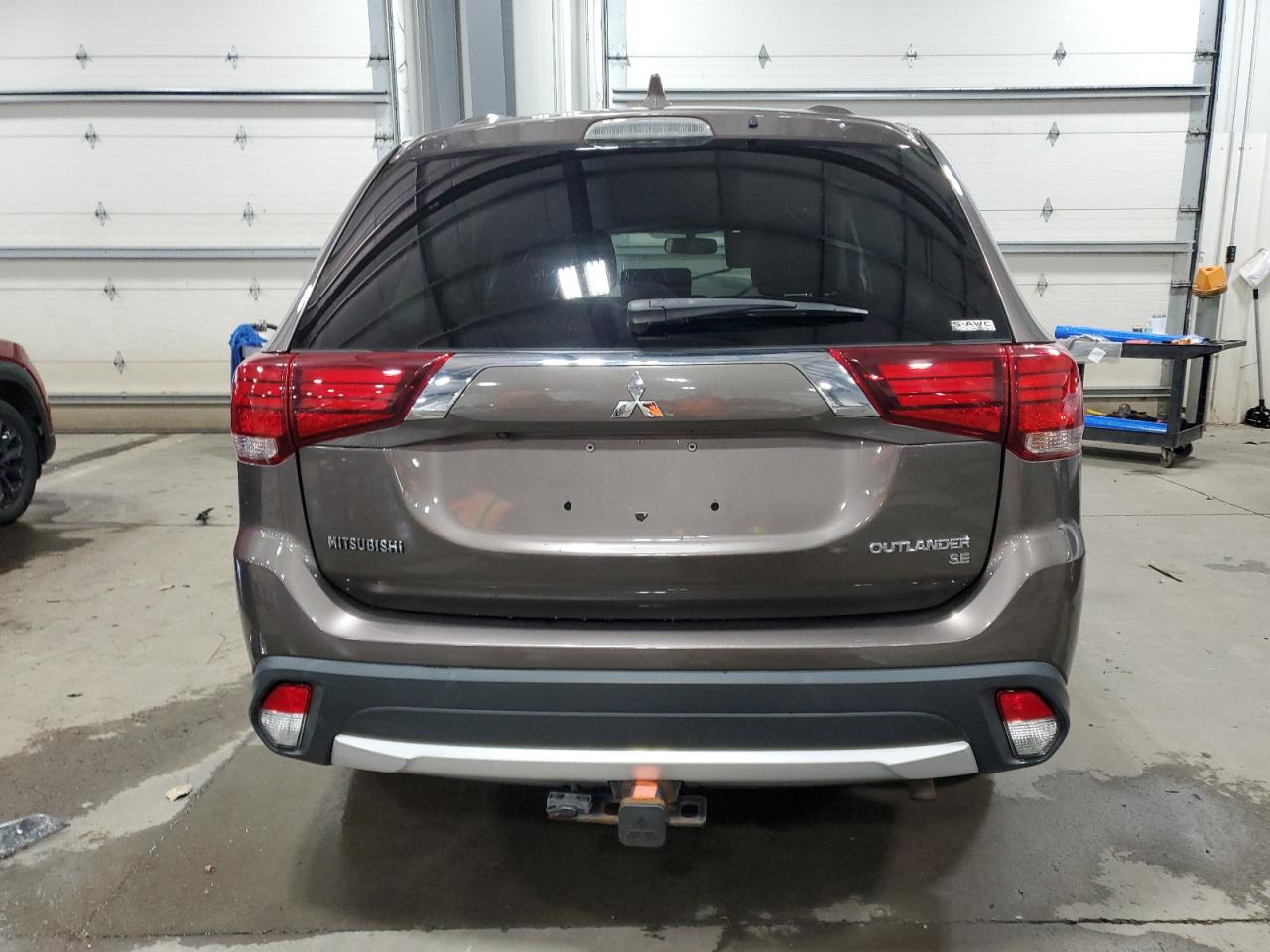 2017 Mitsubishi Outlander Se VIN: JA4AZ3A35HZ042802 Lot: 80302304