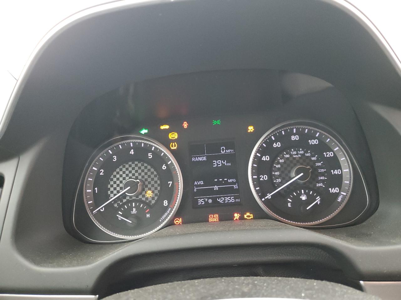 2019 Hyundai Elantra - Image 9