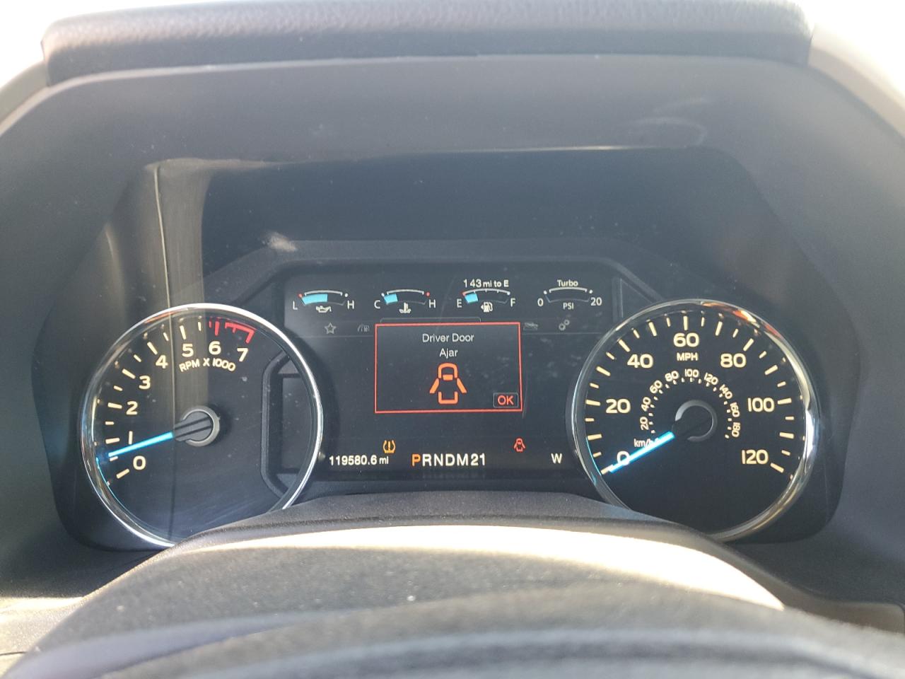 2015 Ford F-150 - Image 9