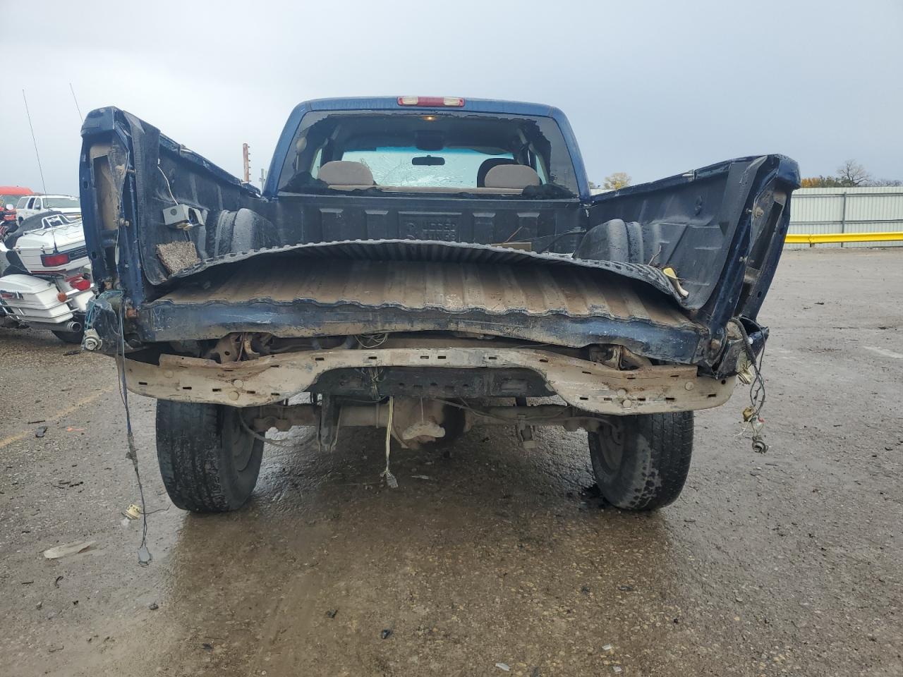 2000 GMC Sierra - Image 6