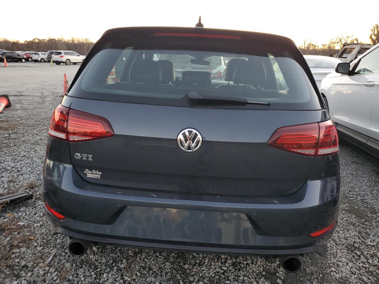 2018 Volkswagen GTI - Image 6