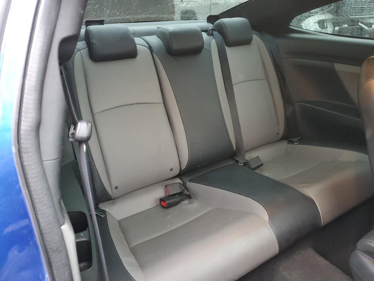 2016 Honda Civic - Image 10