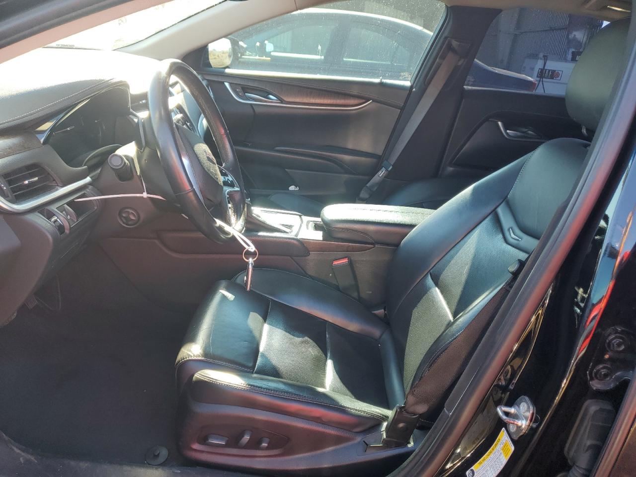 2018 Cadillac XTS - Image 7