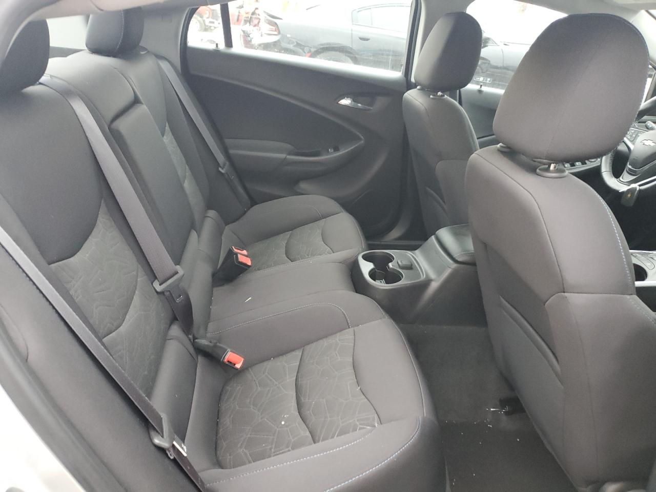 2017 Chevrolet Volt - Image 11