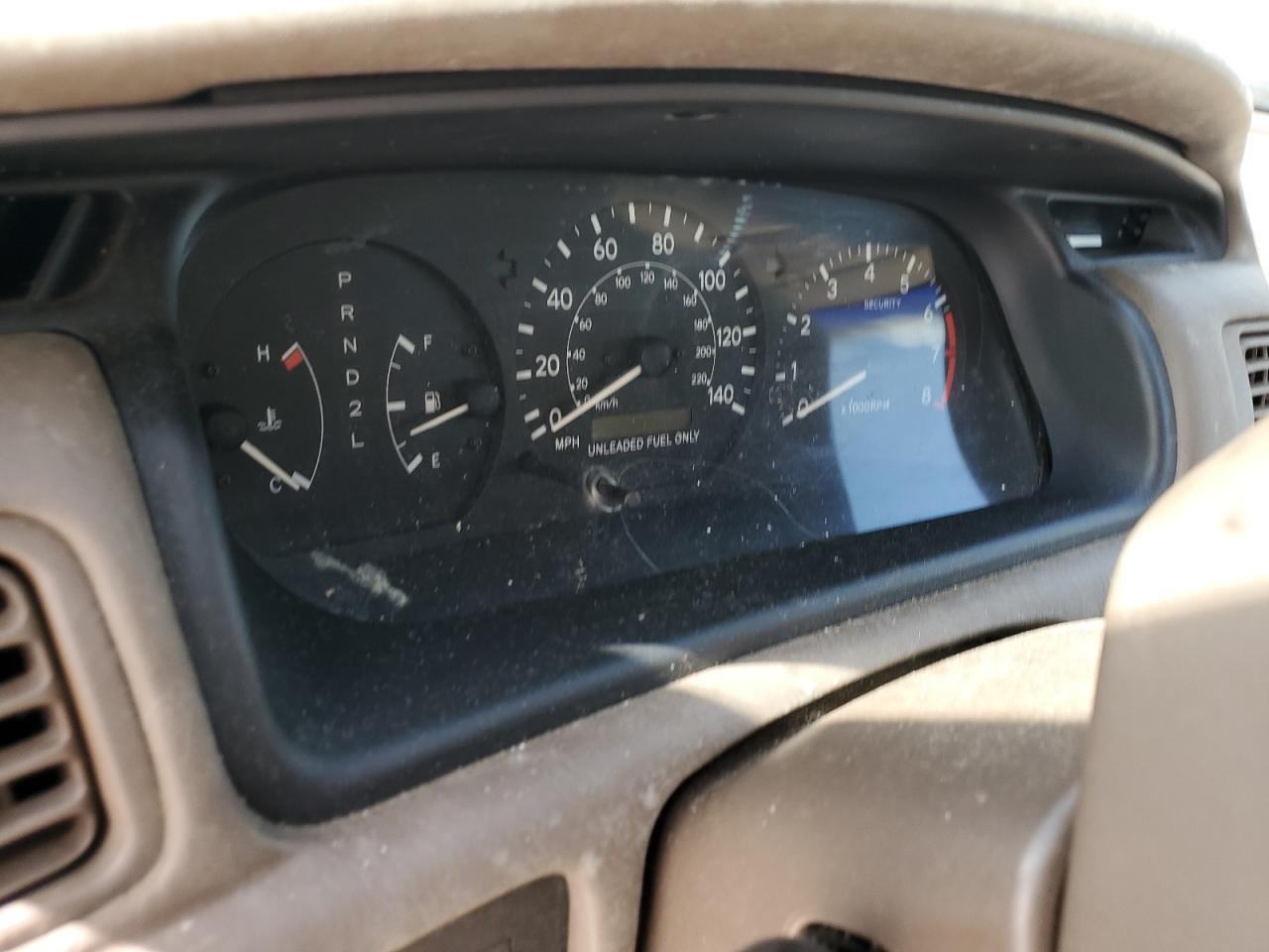 1998 Toyota Camry - Image 9