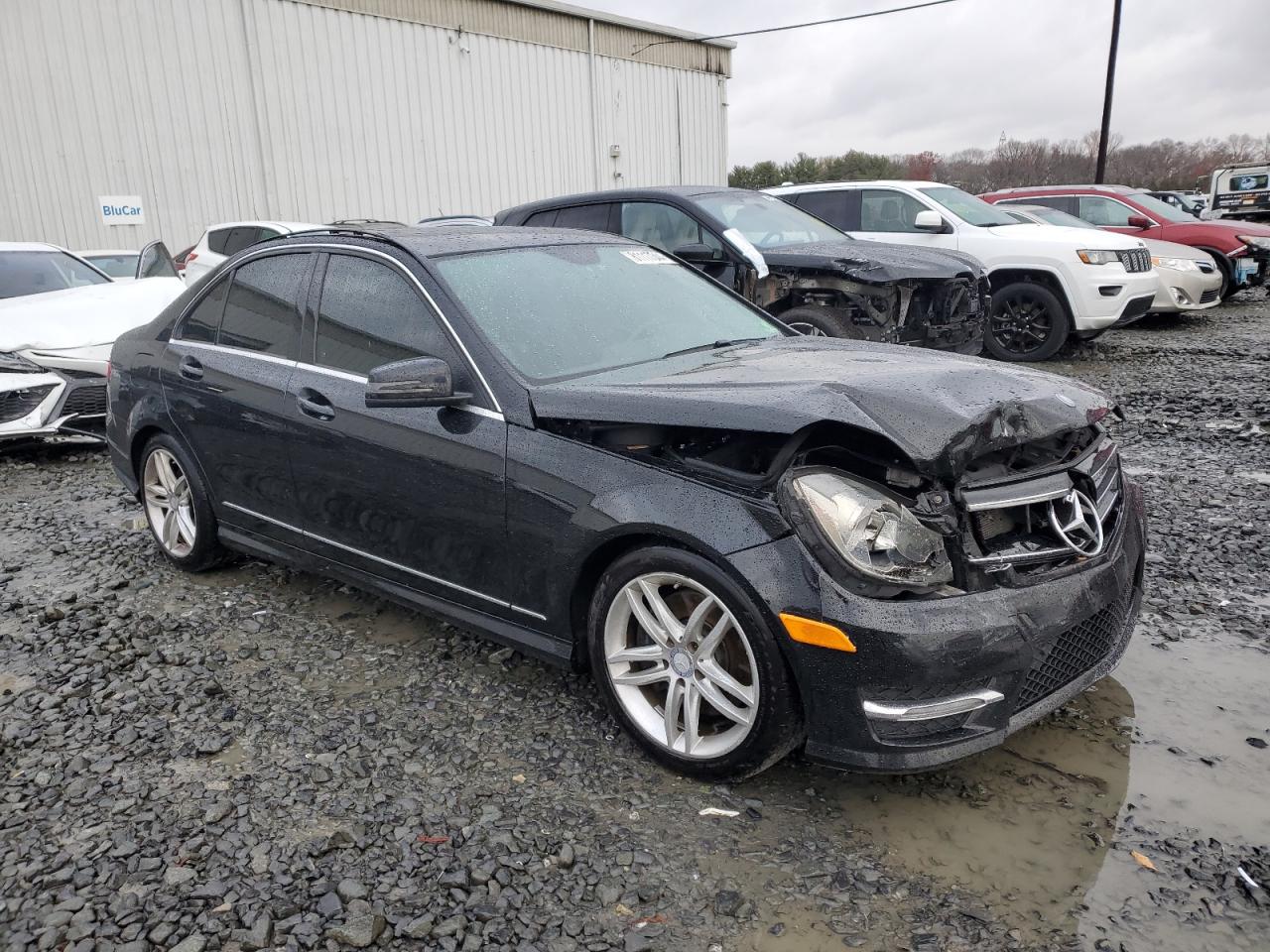 VIN WDDGF8AB9EA939277 2014 MERCEDES-BENZ C-CLASS no.4