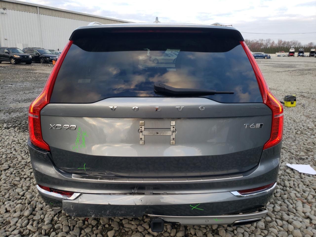 2017 Volvo XC90 - Image 6