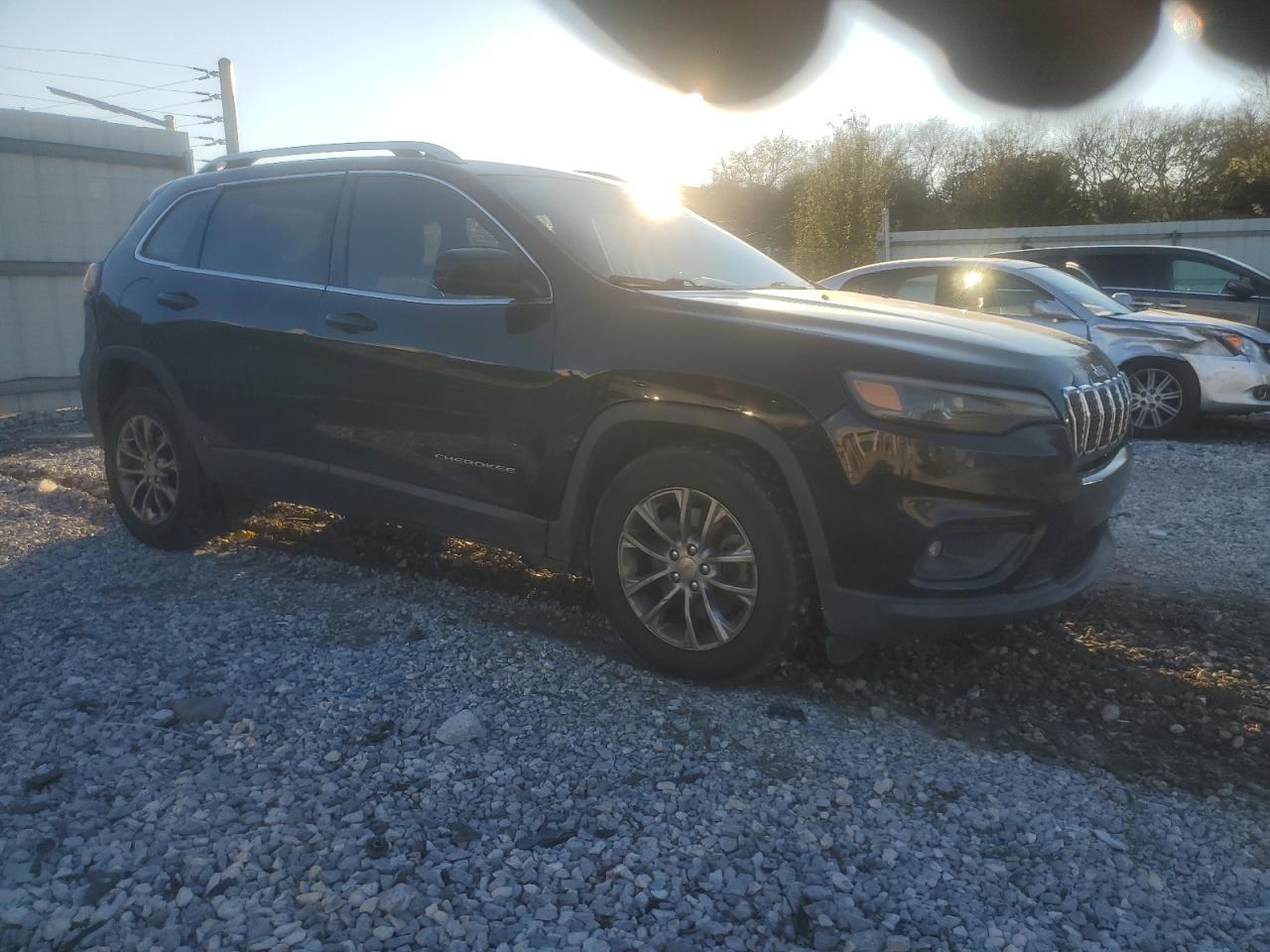 2019 Jeep Grand Cherokee - Image 4