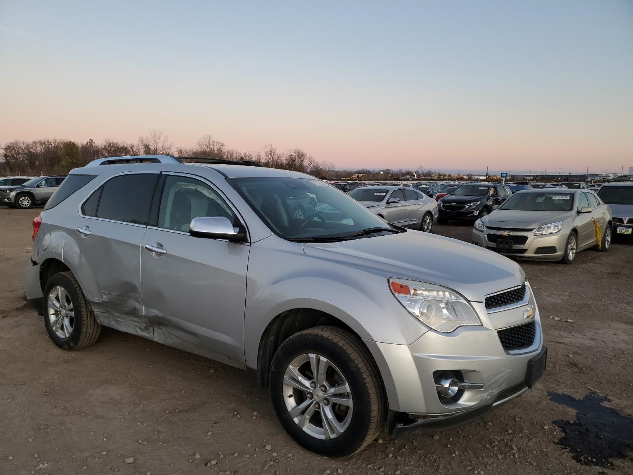 VIN 2GNFLGEK6D6383239 2013 CHEVROLET EQUINOX no.4