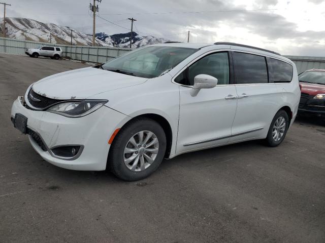  CHRYSLER PACIFICA 2017 Белы