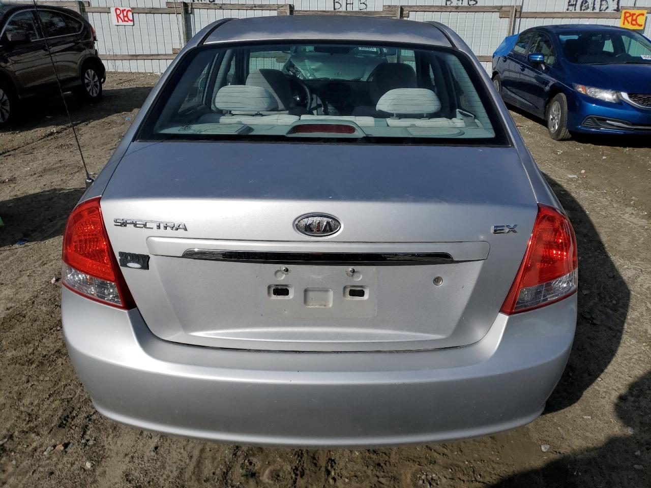 2009 Kia Spectra Ex VIN: KNAFE221795604848 Lot: 75892544