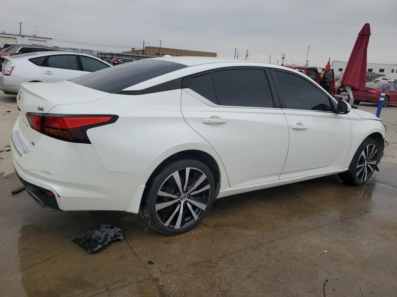 2020 Nissan Altima - Image 3