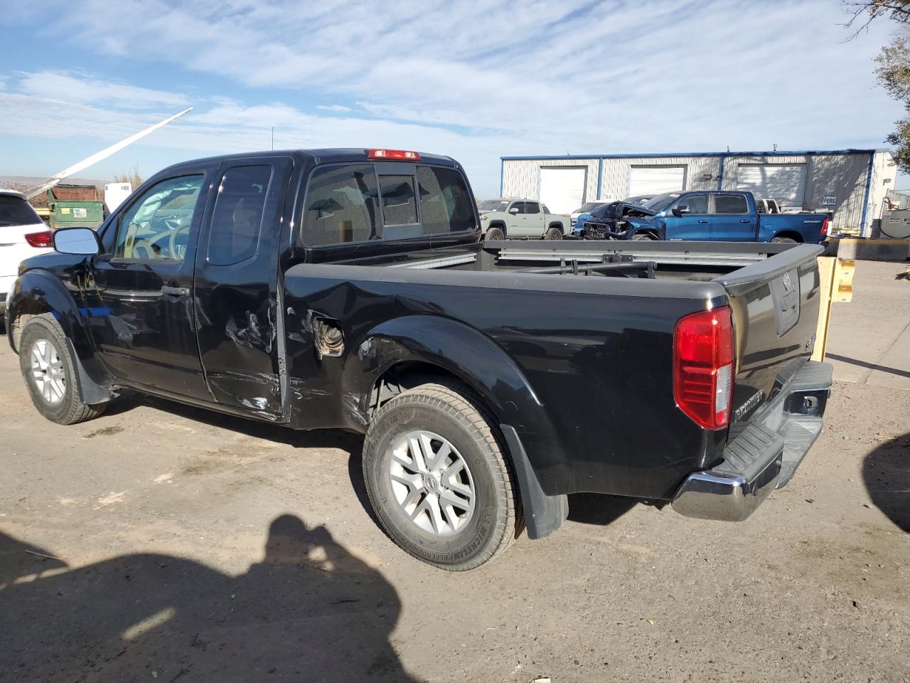 2018 Nissan Navara (Frontier) - Image 2
