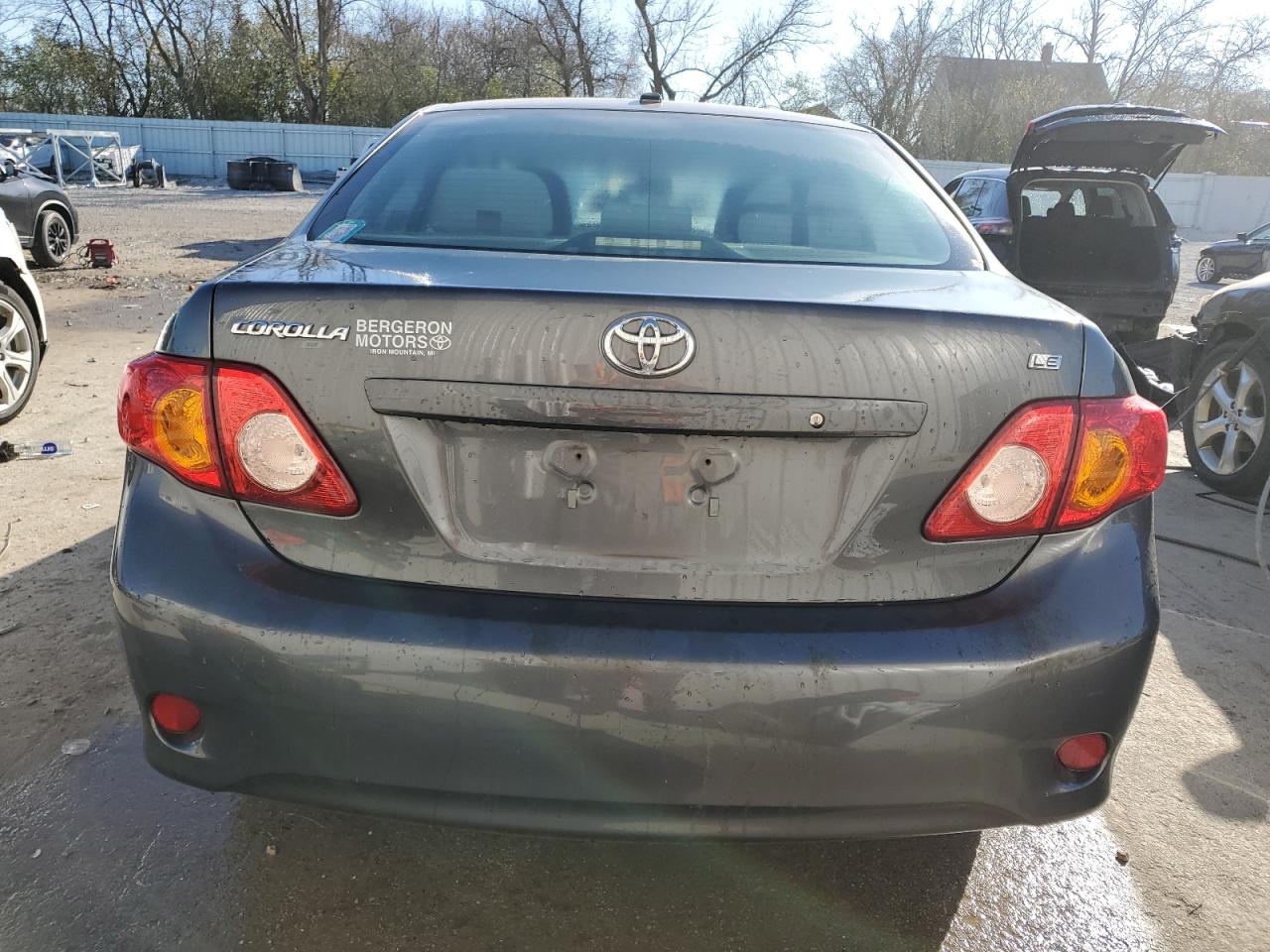 2010 Toyota Corolla - Image 6