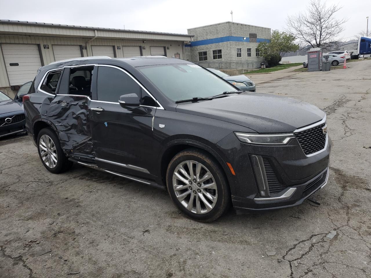 2020 Cadillac XT6 - Image 4