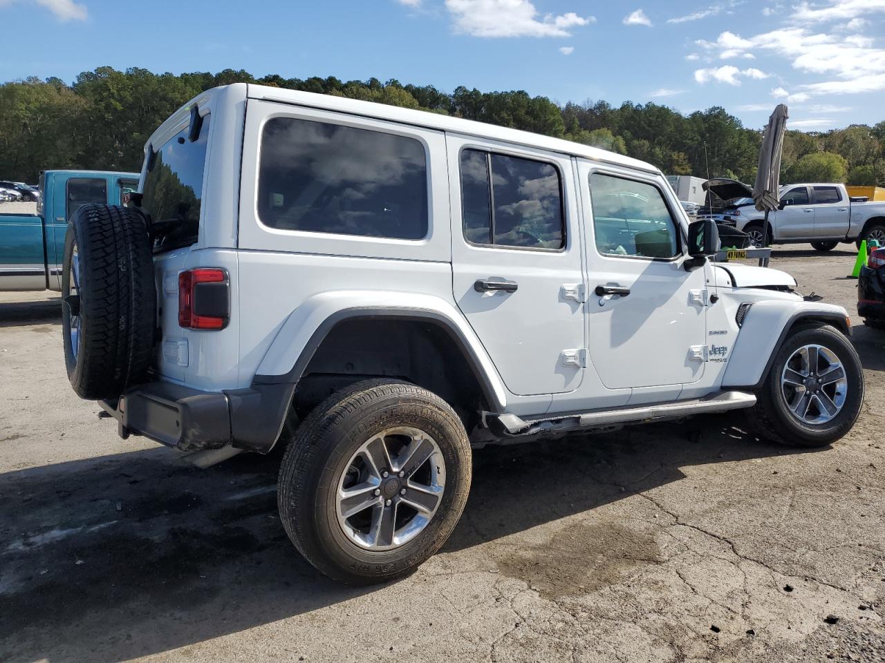 VIN 1C4HJXEN4KW573772 2019 JEEP WRANGLER no.3