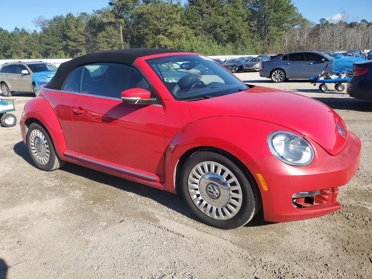 VIN 3VW517AT1GM807751 2016 VOLKSWAGEN BEETLE no.4