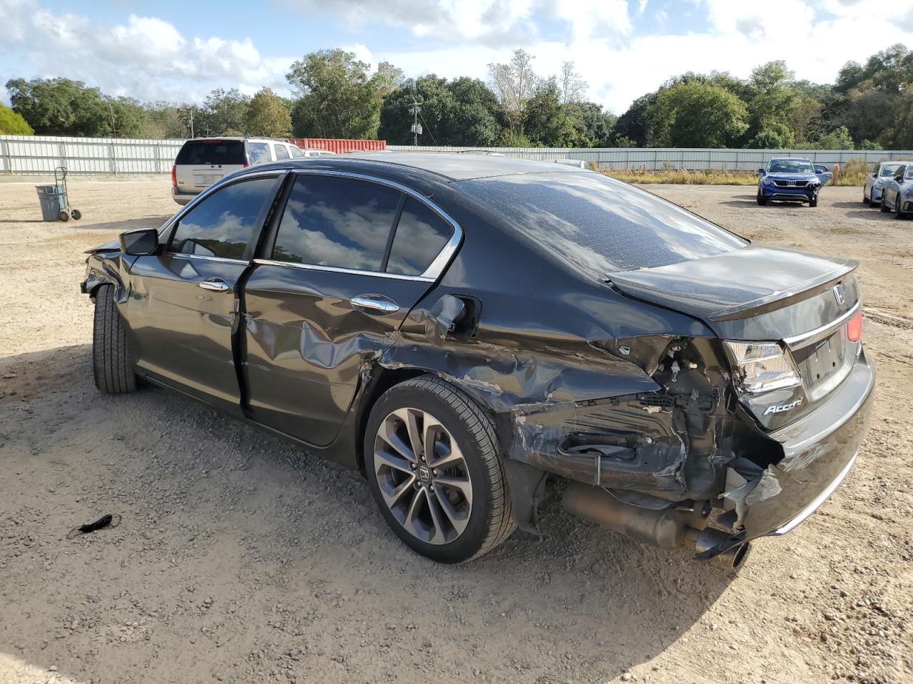 2014 Honda Accord - Image 2