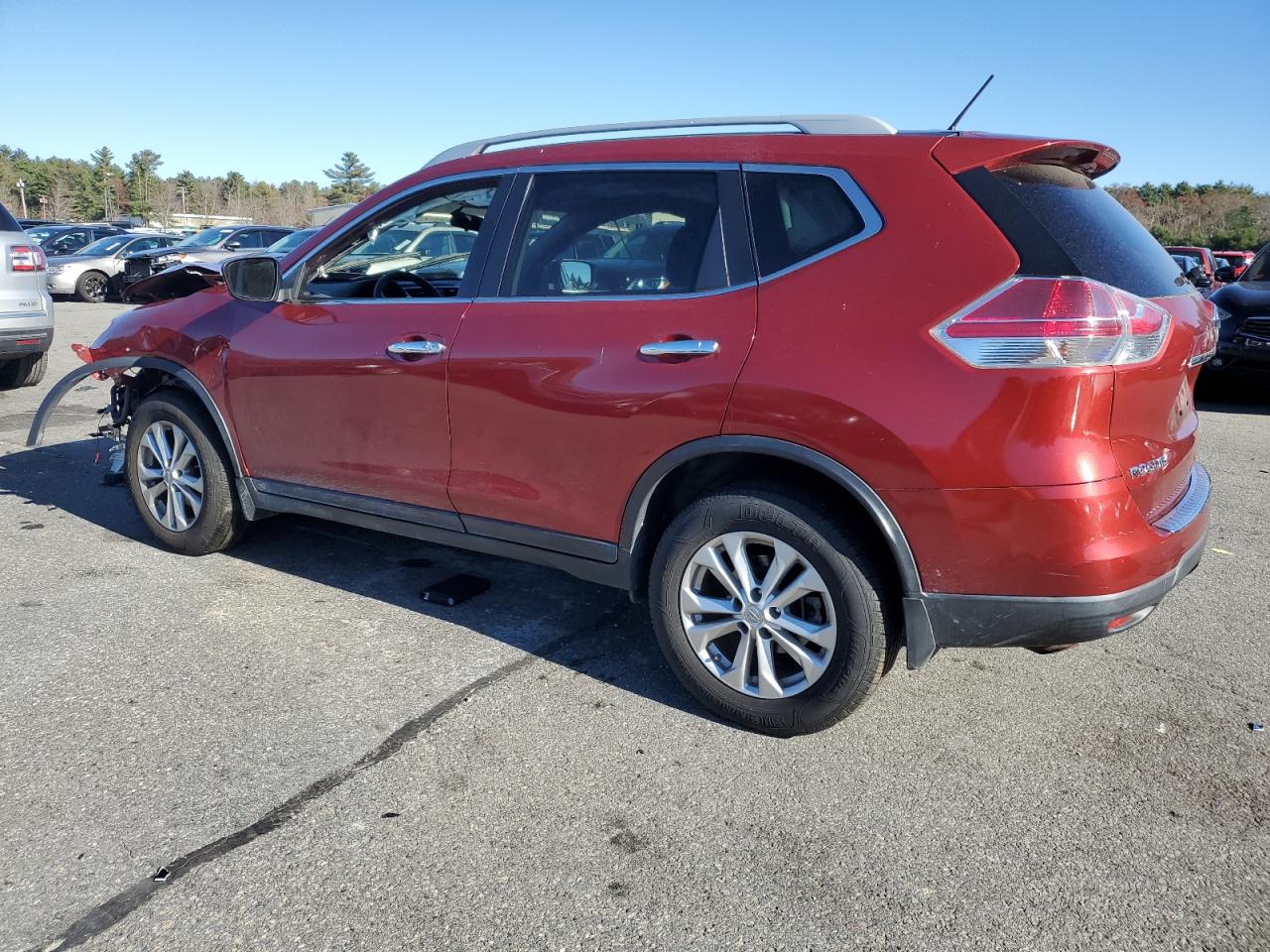 2014 Nissan Rogue - Image 2
