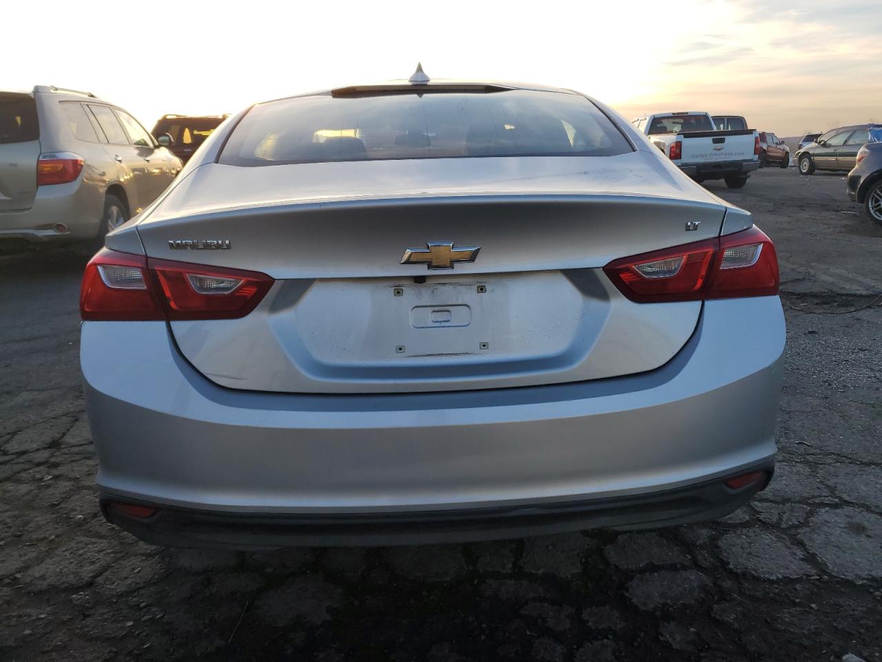 2018 Chevrolet Malibu Lt VIN: 1G1ZD5ST0JF170852 Lot: 80702594