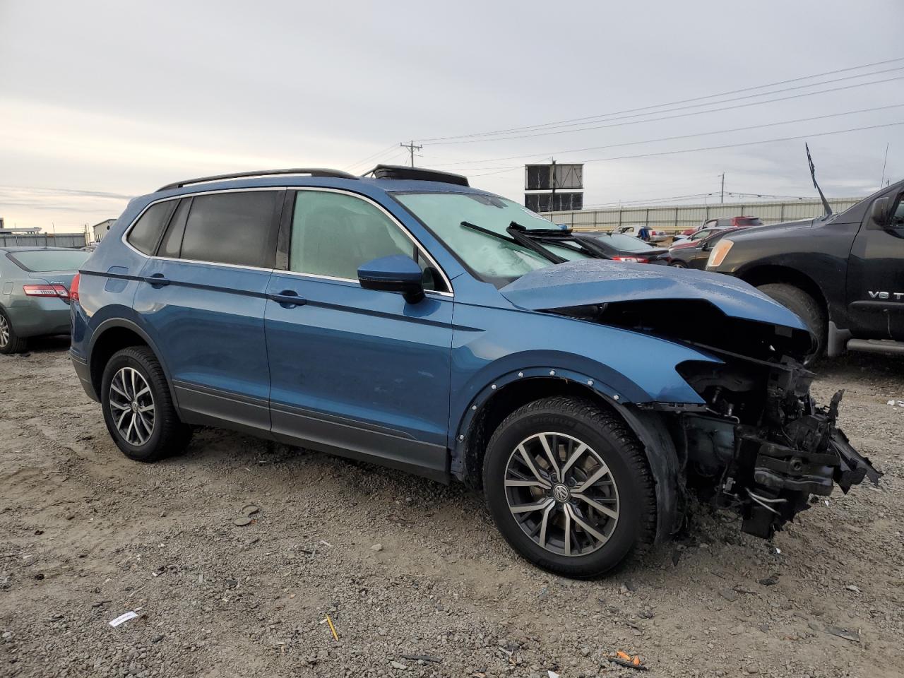 2019 Volkswagen Tiguan - Image 4