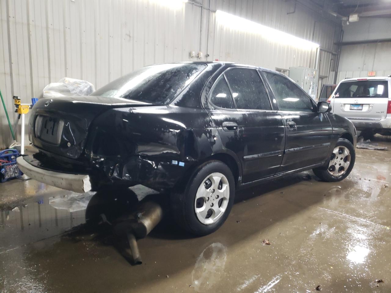 2004 Nissan Sentra - Image 3