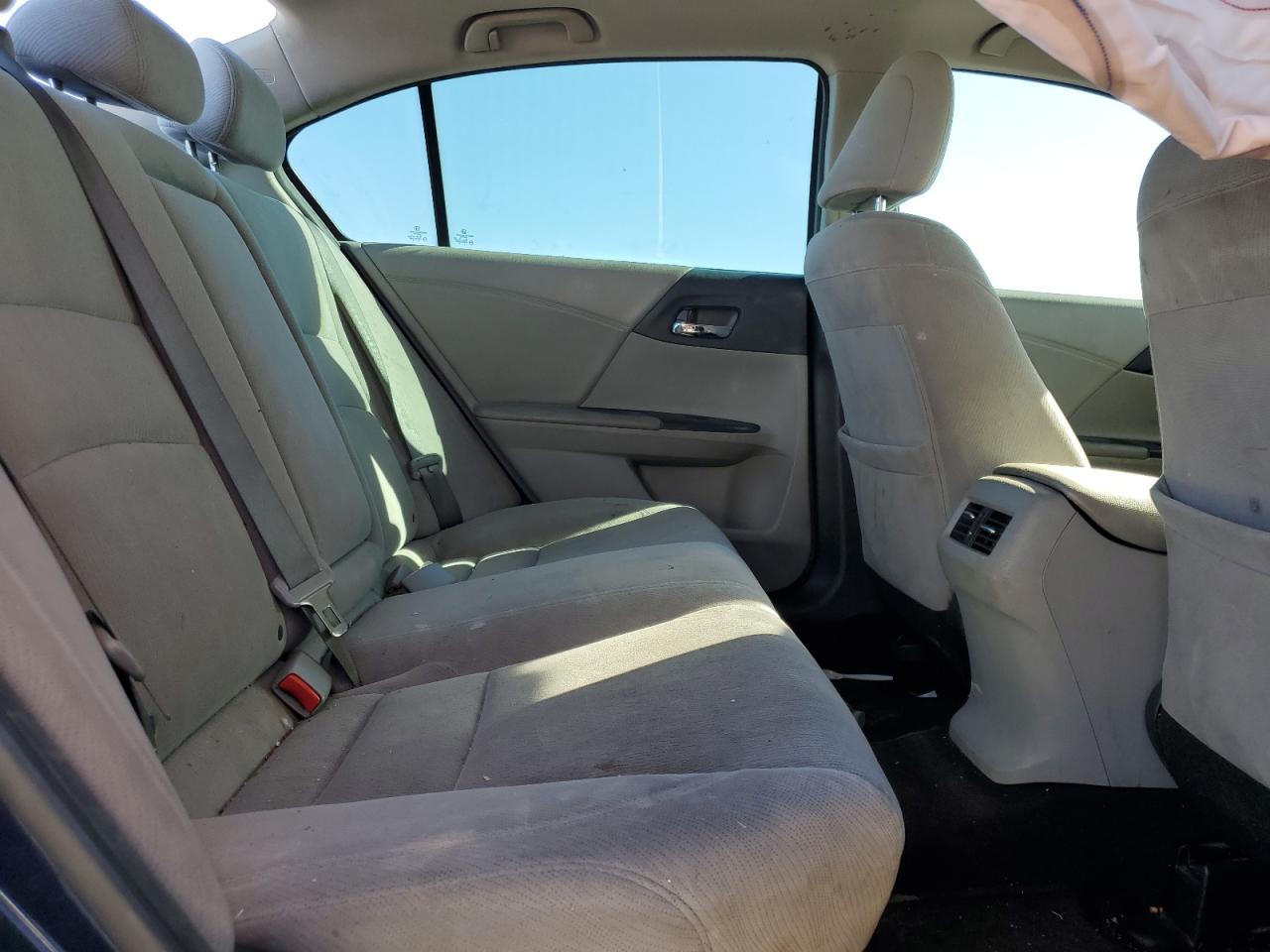 2015 Honda Accord - Image 10